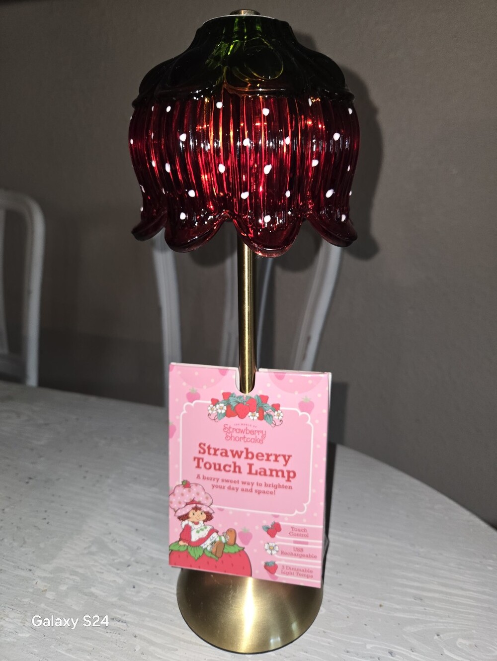 Strawberry Shortcake Strawberry Touch Lamp 3 Light Temps Glass Top New - Picture 8 of 8